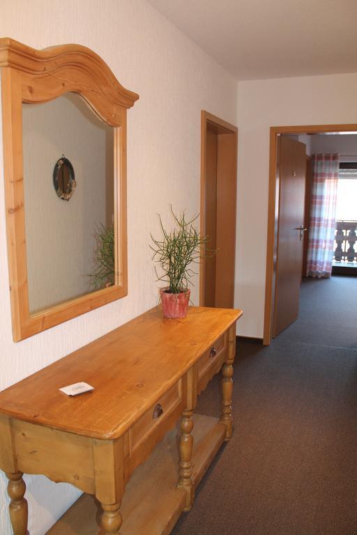 Landhaus Hotel Goeke เฮอเฟลฮอฟ ภายนอก รูปภาพ
